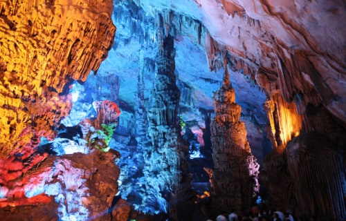 8 Swoon-Worthy Caves