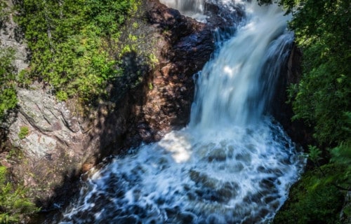 Earth's Many Stunning Waterfalls