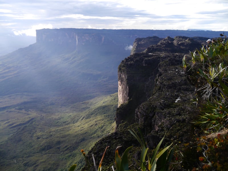 Mount Roraima l Beautiful Old Plateau - Our Breathing Planet