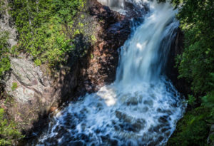 Devils Kettle Falls