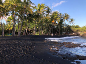 Punaluʻu Beach