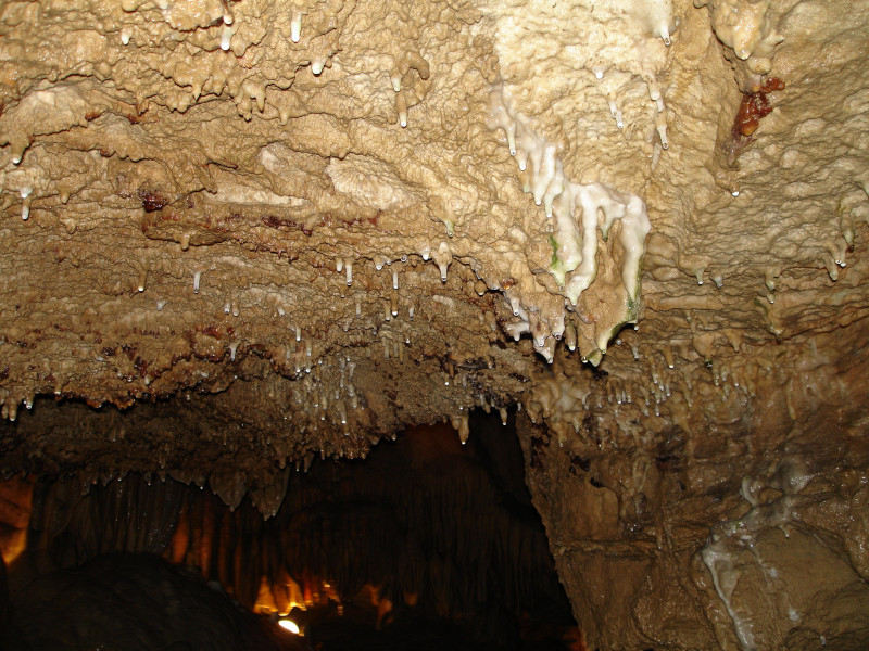 Indian Echo Caverns